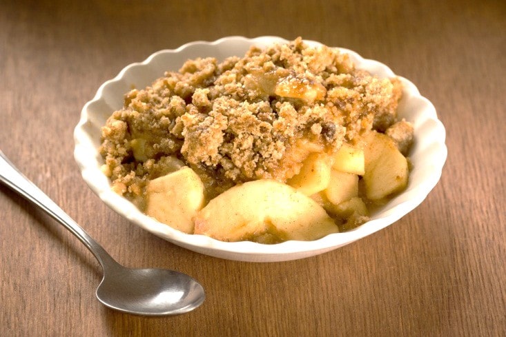 Apple Cinnamon Crumble with Almond